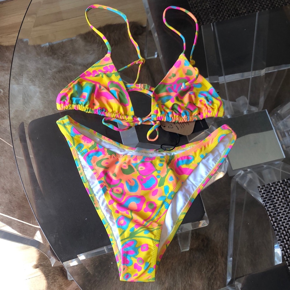 Vanessa Mooney Neon Multicolor Two-Piece Swim Set Nwt size L